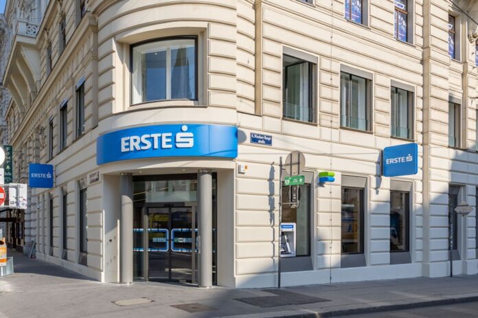 Erste Group finalizează achiziția unei participații de 49% în Santander Bank Polska