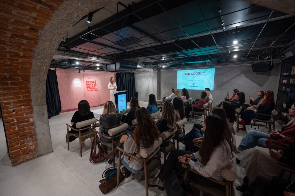 RED Society: program național pentru acces redus la produse menstruale și consultații ginecologice pentru tinere